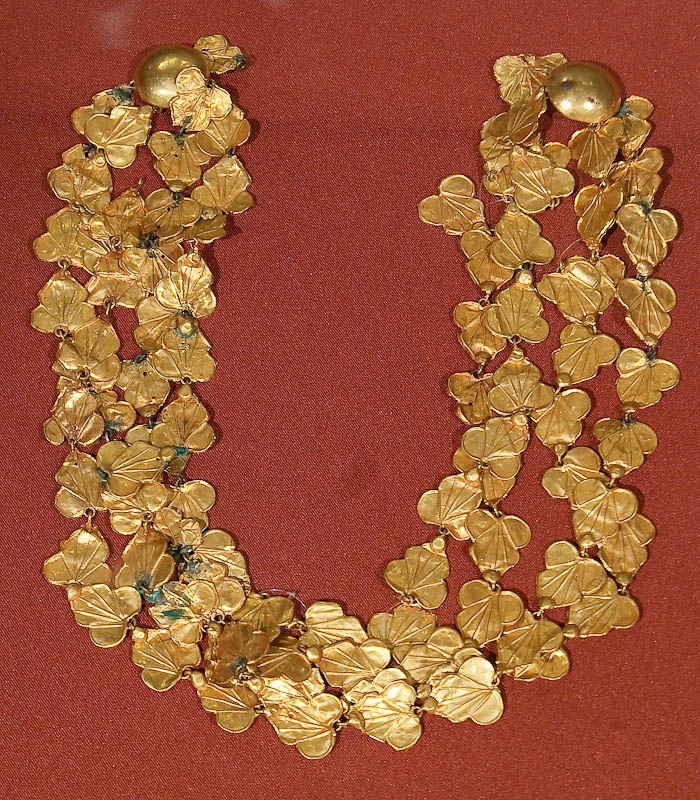 Золотые изделия из Помпей